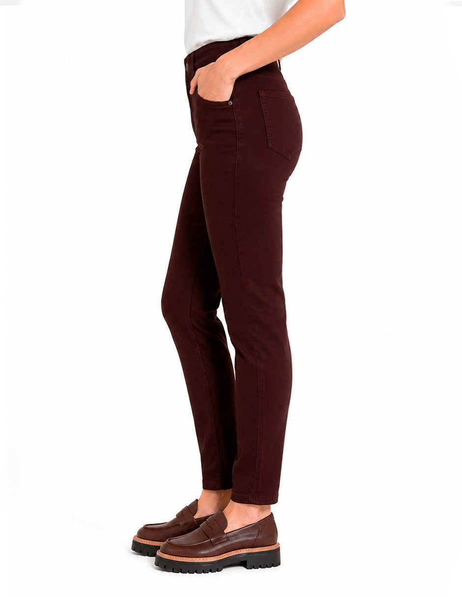 Jeans Básicos Esenciales