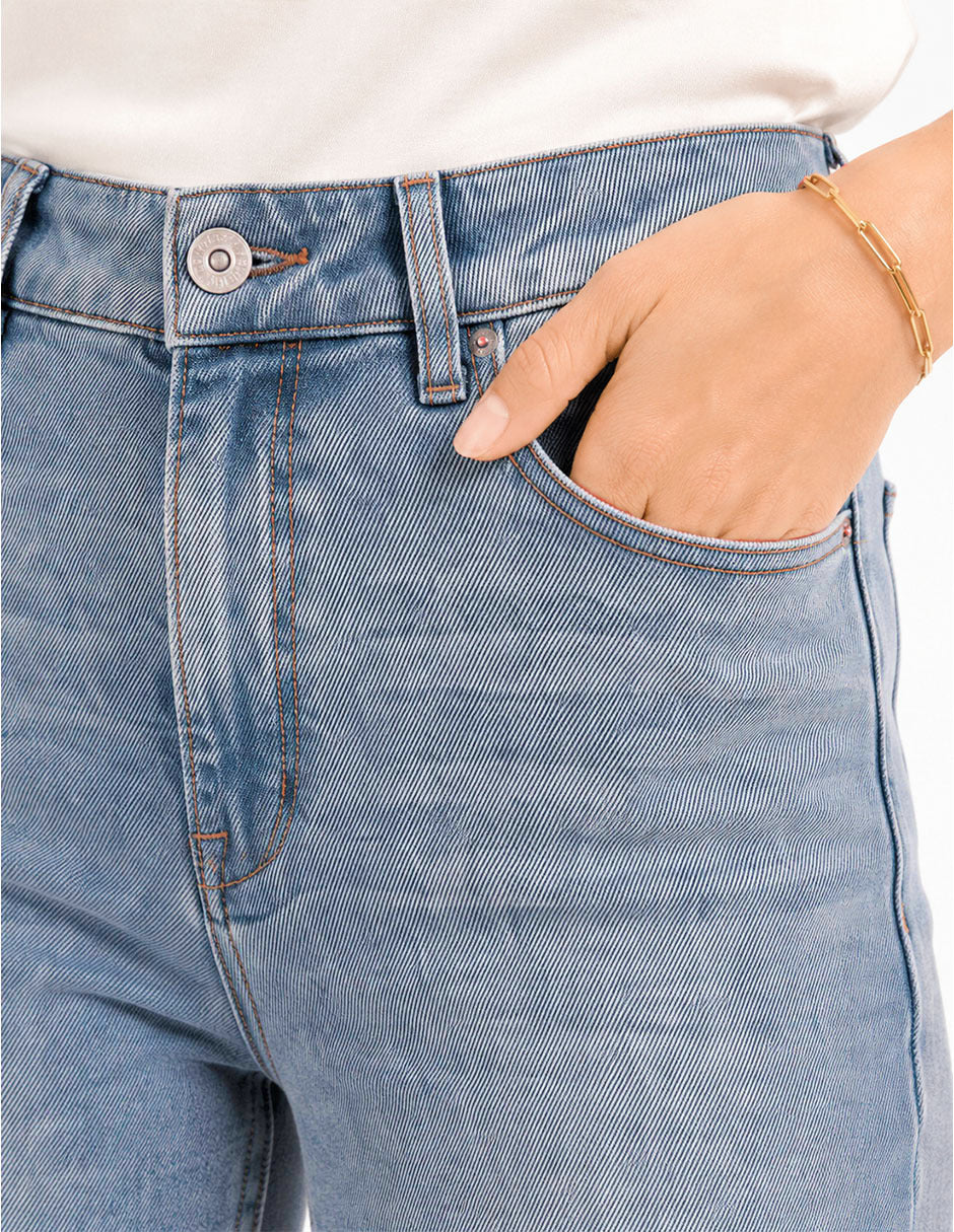 Jeans Esenciales Slim