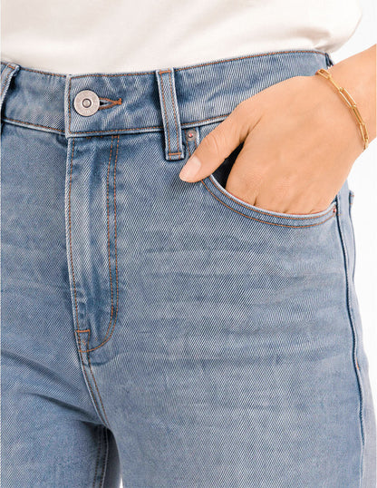 Jeans Esenciales Slim