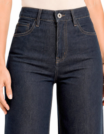 Jeans corte Straight Esenciales